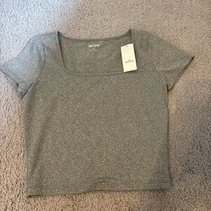 Hollister Women's Heather Gray Short Sleeve Tee